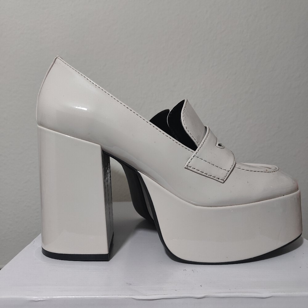 Beige Madden Girl Size 11